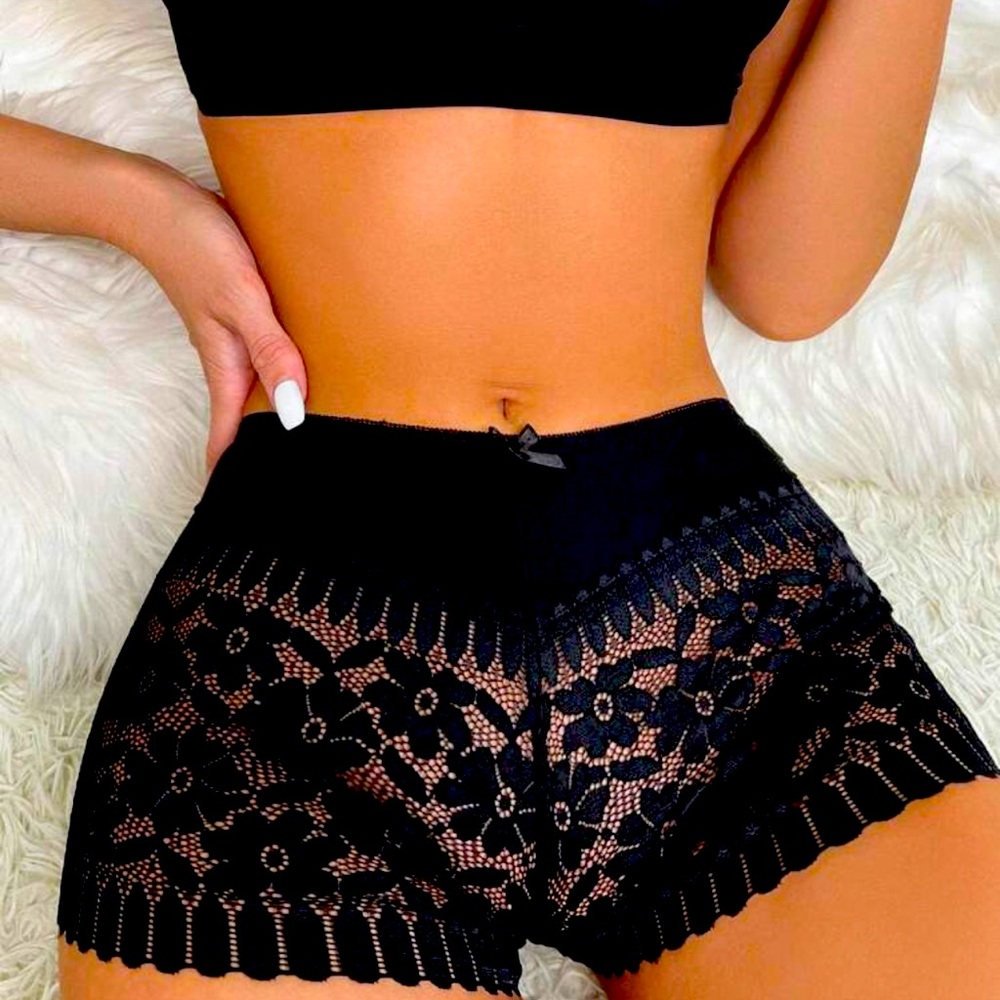 COPY - Lace trimmed boy short booty shorts panty stretchy panties